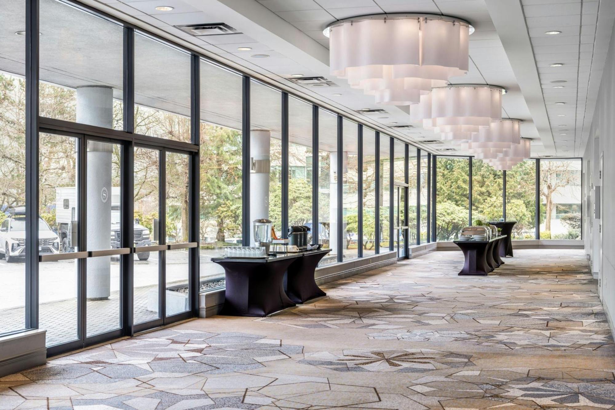 Sheraton Vancouver Guildford Hotel Surrey Exterior foto